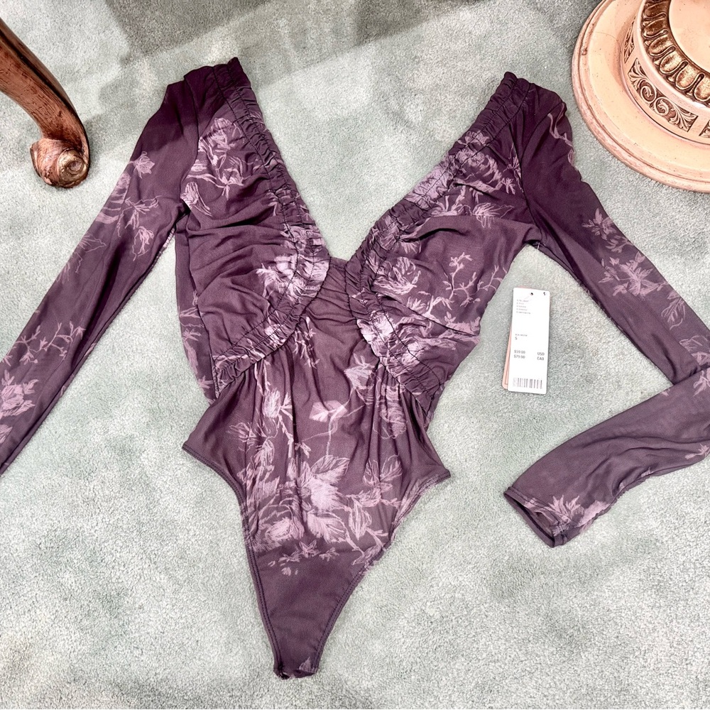 NWT Free People Black and Gray Floral Bodysuit - Picture 5 of 9